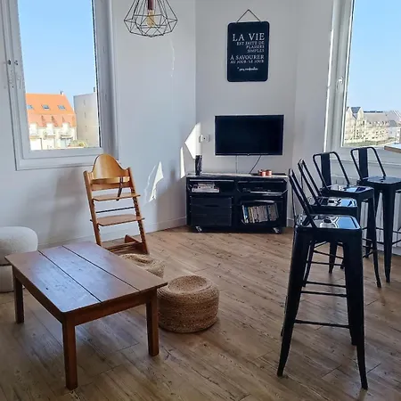 N1 Superbe A 2 Pas De La