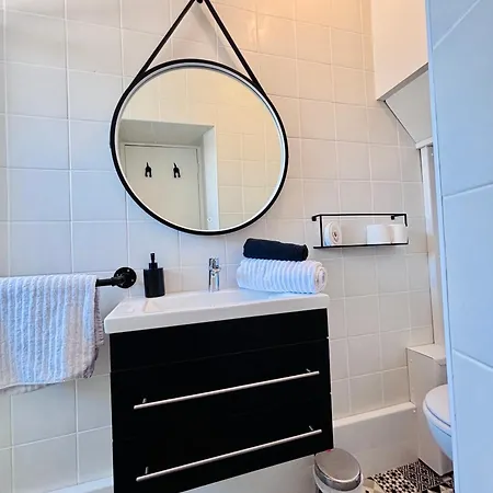 N1 Superbe A 2 Pas De La